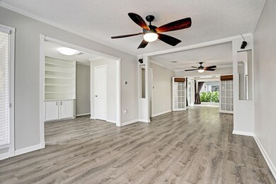 16714 Forest Bend Ave, Friendswood, TX 77546 - photo 5