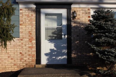 110 Kendon Dr, Easton, PA 18045 - photo 4