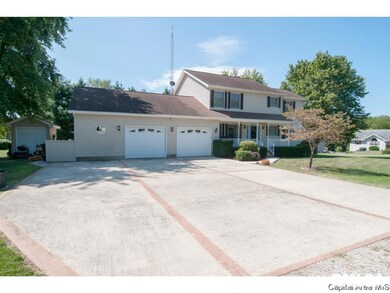 107 Westpoint N, Jacksonville, IL 62650 - photo 2