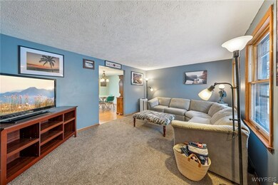 621 Unit R French Rd unit R, Cheektowaga, NY 14227 - photo 6