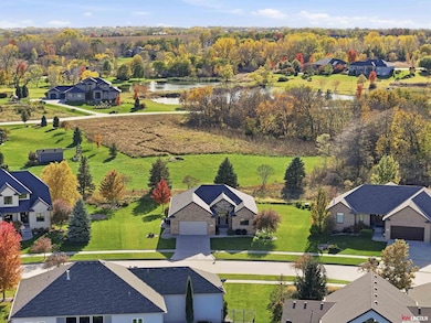 1319 W Cademon Cir, Lincoln, NE 68523 - photo 3