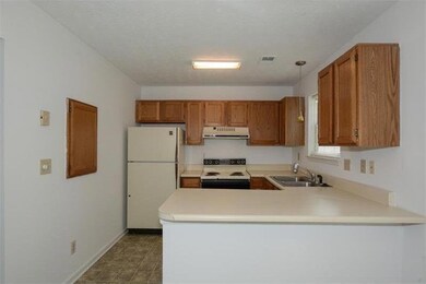 1015 Rock Creek Ln, Norcross, GA 30093 - photo 6