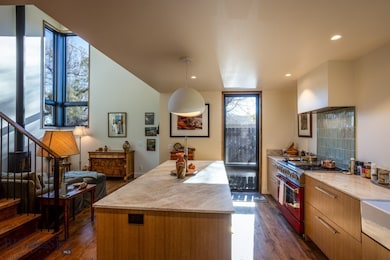 209 1/2 S D St, Livingston, MT 59047 - photo 4