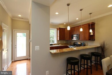 607 Irving St NW, Washington, DC 20010 - photo 3