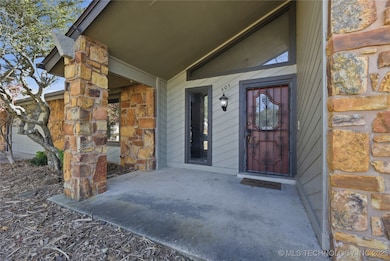 605 E Van Buren St, Broken Arrow, OK 74011 - photo 3