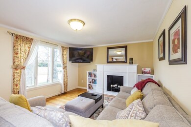 6 Tufts Dr, Nashua, NH 03064 - photo 3