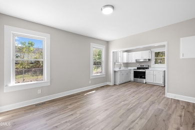 411 W I St, Erwin, NC 28339 - photo 6