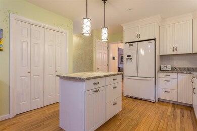 7 Wyndbrook Cir, Exeter, NH 03833 - photo 5