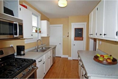 1181 Clarence Ave, Oak Park, IL 60304 - photo 4