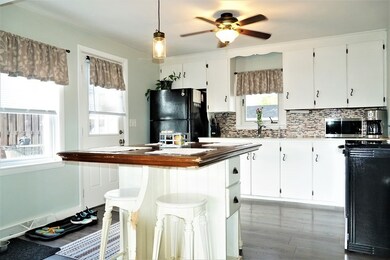 28 Pearl St, Taunton, MA 02780 - photo 6