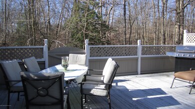 344 Daniele Drive 004.jpg