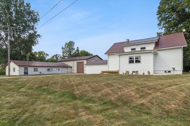 04-5423-Howard-City-Edmore-Rd-Vestaburg-