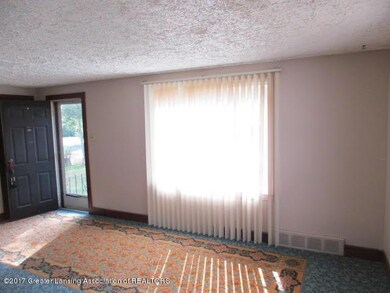 3511 Lowcroft Ave, Lansing, MI 48910 - photo 6