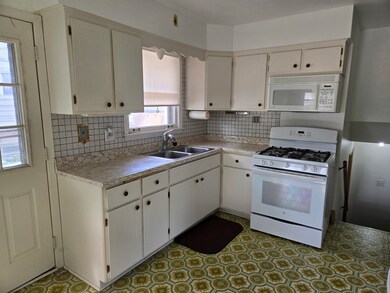 15120 Hamlin Ave, Midlothian, IL 60445 - photo 4