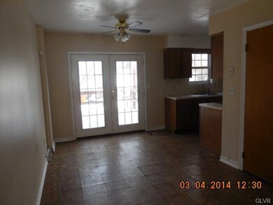 505 Old Forge Dr, Bath, PA 18014 - photo 3