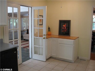 9000 Burkhart Dr, Henrico, VA 23229 - photo 6