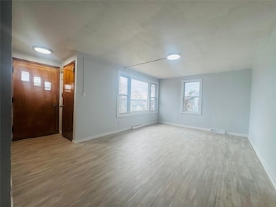 3013 Robins St, Endicott, NY 13760 - photo 5