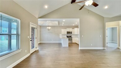 461 Captain Hopkins St, Prairie Grove, AR 72753 - photo 5