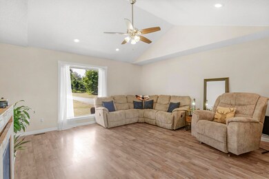 9185 Ginger Ln, Carthage, MO 64836 - photo 4