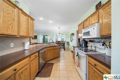 815 Wagon Wheel Dr, Copperas Cove, TX 76522 - photo 3