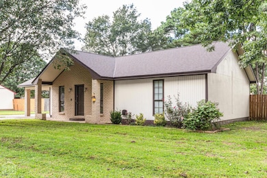 1300 Charles St, Trumann, AR 72472 - photo 2