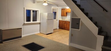 10 Bond St unit E, Claremont, NH 03743 - photo 5