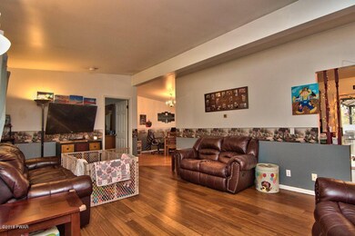 208 Spring Hill Rd, Honesdale, PA 18431 - photo 6