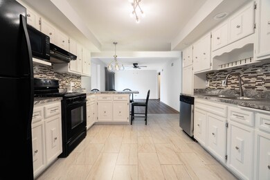 17258 William St, Lansing, IL 60438 - photo 3