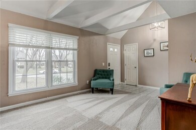 4719 Melrose Ln, Shawnee, KS 66203 - photo 4