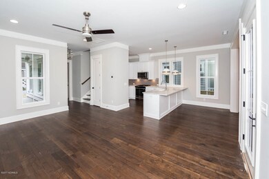 521 Walnut-20