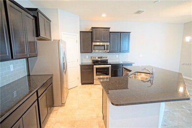 7845 Timberview Loop, Wesley Chapel, FL 33545 - photo 3