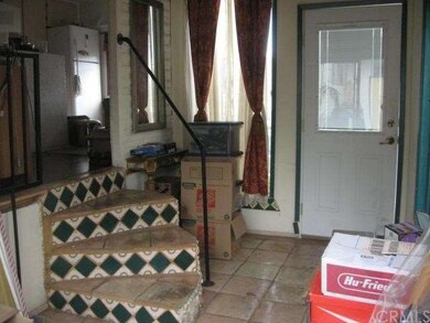 Entry way