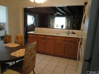 unlisted-address, Lakewood, CA 90712 - photo 2