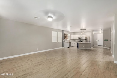 11716 W Foothill Ct, Sun City, AZ 85373 - photo 2