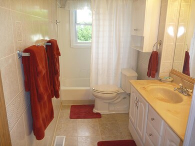 MAIN BATH LAMINATE FLOORING