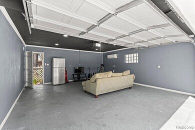 1111 N Franklin St, Dearborn, MI 48128 - photo 5