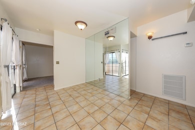 4271 N River Grove Cir unit 239, Tucson, AZ 85719 - photo 7