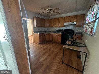 323 Georgetown Rd, Penns Grove, NJ 08069 - photo 6