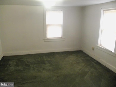 16 W Main St, Hershey, PA 17033 - photo 5