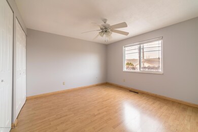 2507-Edgecliff-Dr-11