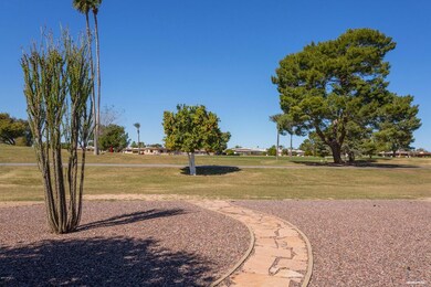 10726 W Wheatridge Dr, Sun City, AZ 85373 - photo 5