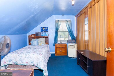 523 Beacon Ave, Camden, NJ 08105 - photo 5