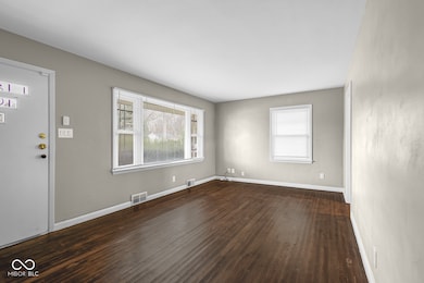 2308 W 16th St, Anderson, IN 46016 - photo 5