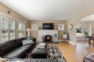 526 S Fairview Ave, Elmhurst, IL 60126 - photo 5