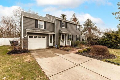 687 E Beaumont Rd, Columbus, OH 43214 - photo 3