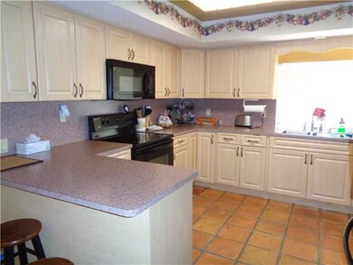 15162 SW 143rd Ave, Miami, FL 33186 - photo 2