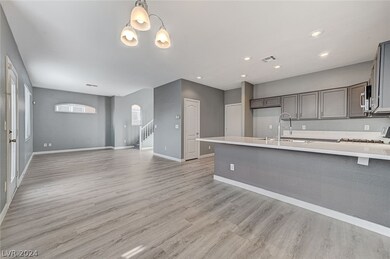 5017 Auburn Skyline Ave, Las Vegas, NV 89139 - photo 4