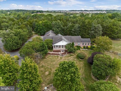 453 Quarry Rd, Bunker Hill, WV 25413 - photo 2