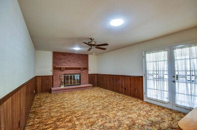 family room 1