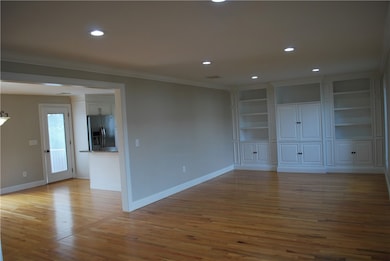 20 Carriage Way, North Providence, RI 02904 - photo 5